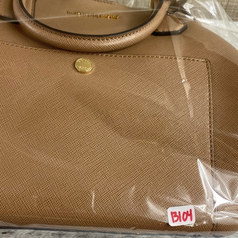 Michael Kors Greenwich‎ Large Saffiano Leather Grab Bag Satchel Crossbody Tan - Picture 15 of 15